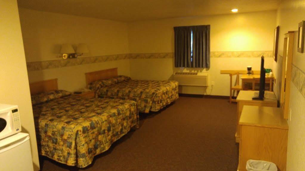 Crossfield Country Inn Extérieur photo